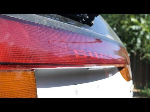 Rear Center Taillight Garnish Removal & Install [Subaru Legacy//Outback]