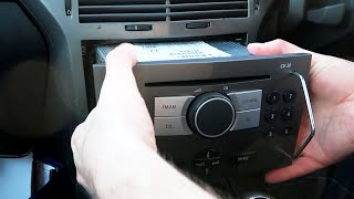 CD30 MP3 Stereo Head Unit and Screen Change on Vauxhall Astra H