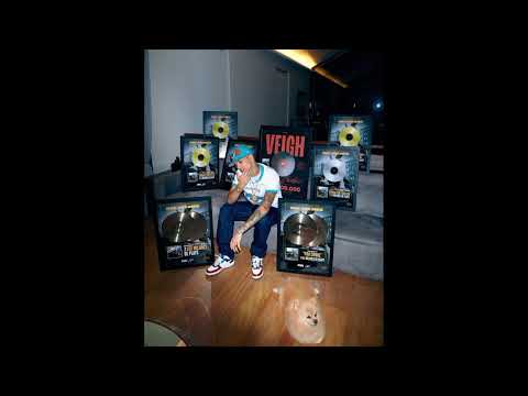 [FREE] Veigh X