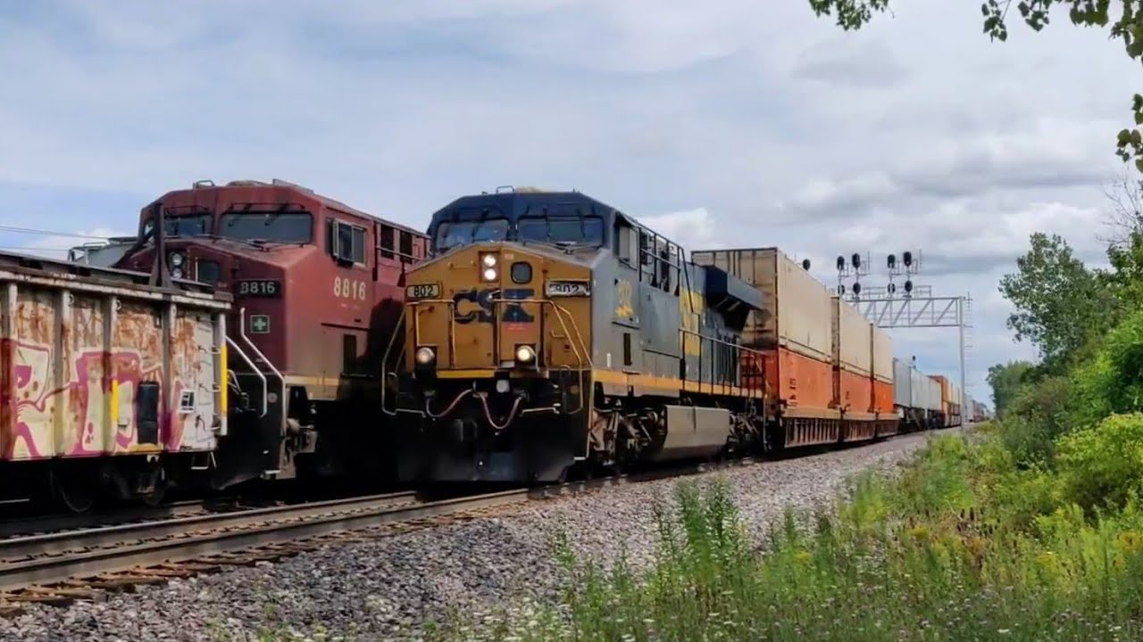 CSX I017 at Buffalo Depew Amtrak Station YouTube