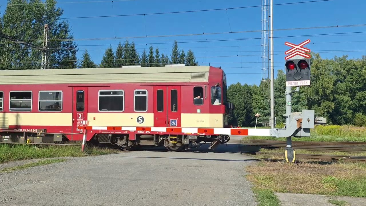 Železniční přejezd Týniště nad Orlicí 1