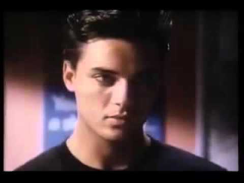 Levi's Advert - Laundrette - Nick Kamen - YouTube