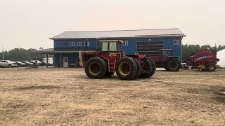 Versatile 875 4WD Tractor lot 102