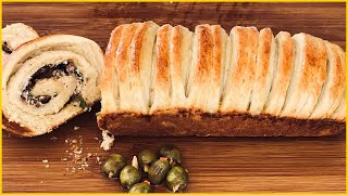 خبز الزيتون والجبنة خبز هش بحشوة رهيبة | طريقة عمل خبز بالزيتون والجبنة | خبز بالزيتون والجبن