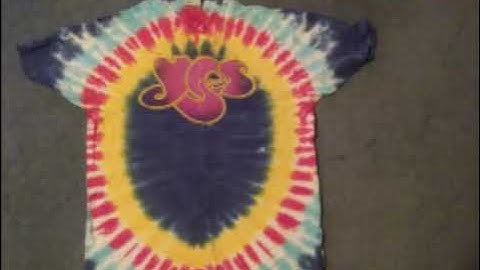 Yes Interviews: 6/15/21 - Steve Howe on YMP