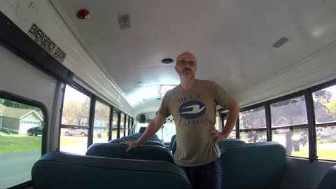 Skoolie Build: Removing Seats With a Grinder [4K]