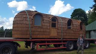 Iglu Hut Milzkalne - installing glamping house in Milzkalne