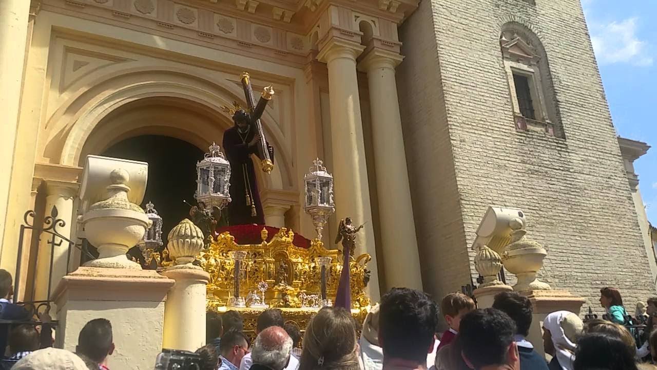 La Madrugada #4. Recorrido Hermandad Jesús Nazareno. Arahal 2006