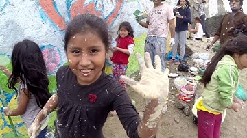 El muro de la vergüenza vuelo DRONE Lima,  Perú / Separation wall in Lima / Dronefly