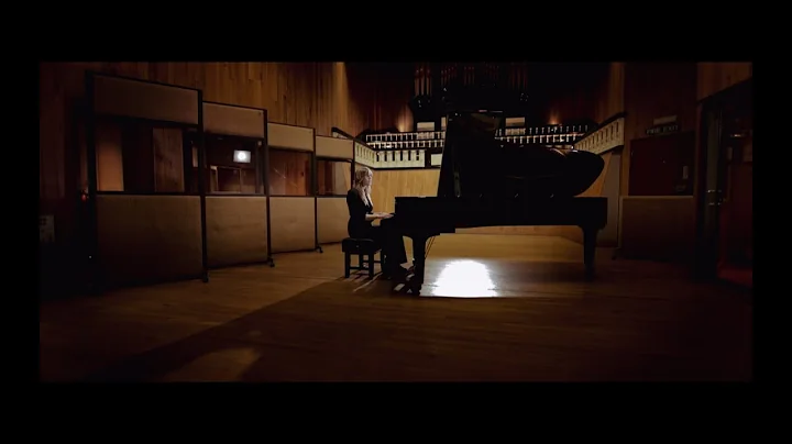 HOLLIE ROGERS - CITY OF COLOUR - OFFICIAL VIDEO