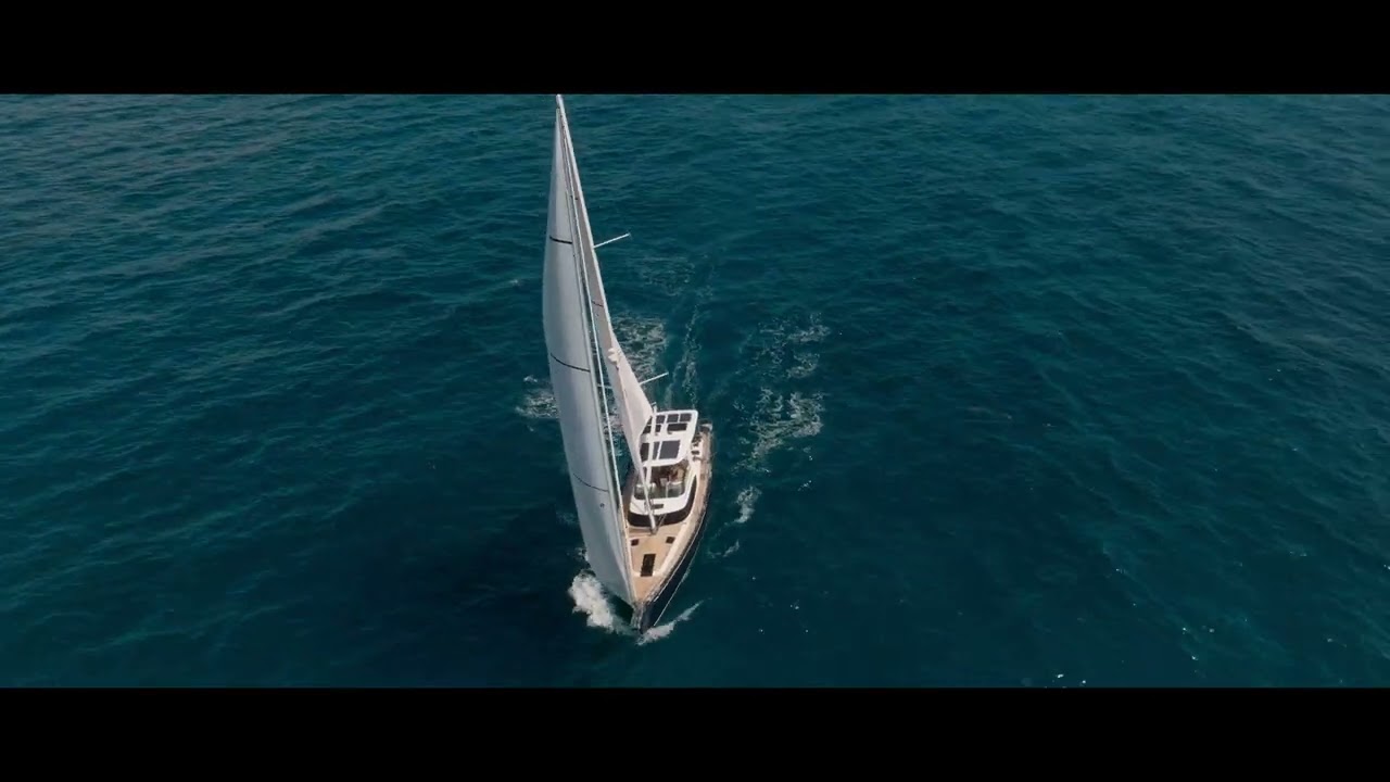 ⁣The majestic Hylas H57. Luxury sailing to suit your lifestyle.
