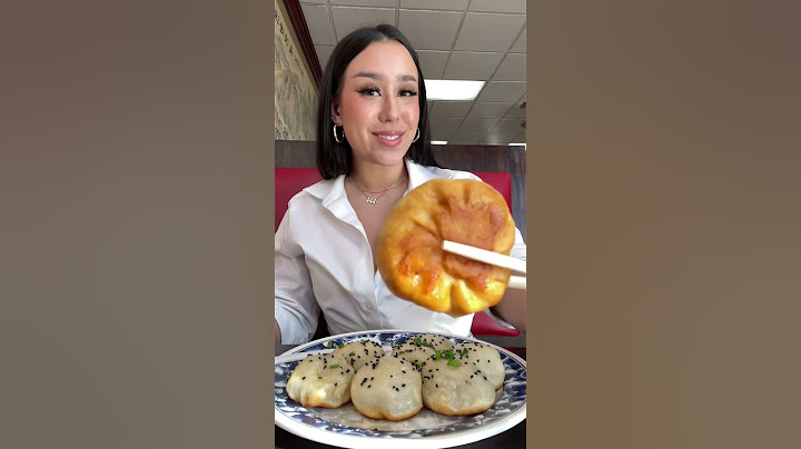 HOW TO EAT SOUP DUMPLINGS #dumpling #dumplings #soupdumplings #xlb #mukbang #tastetest