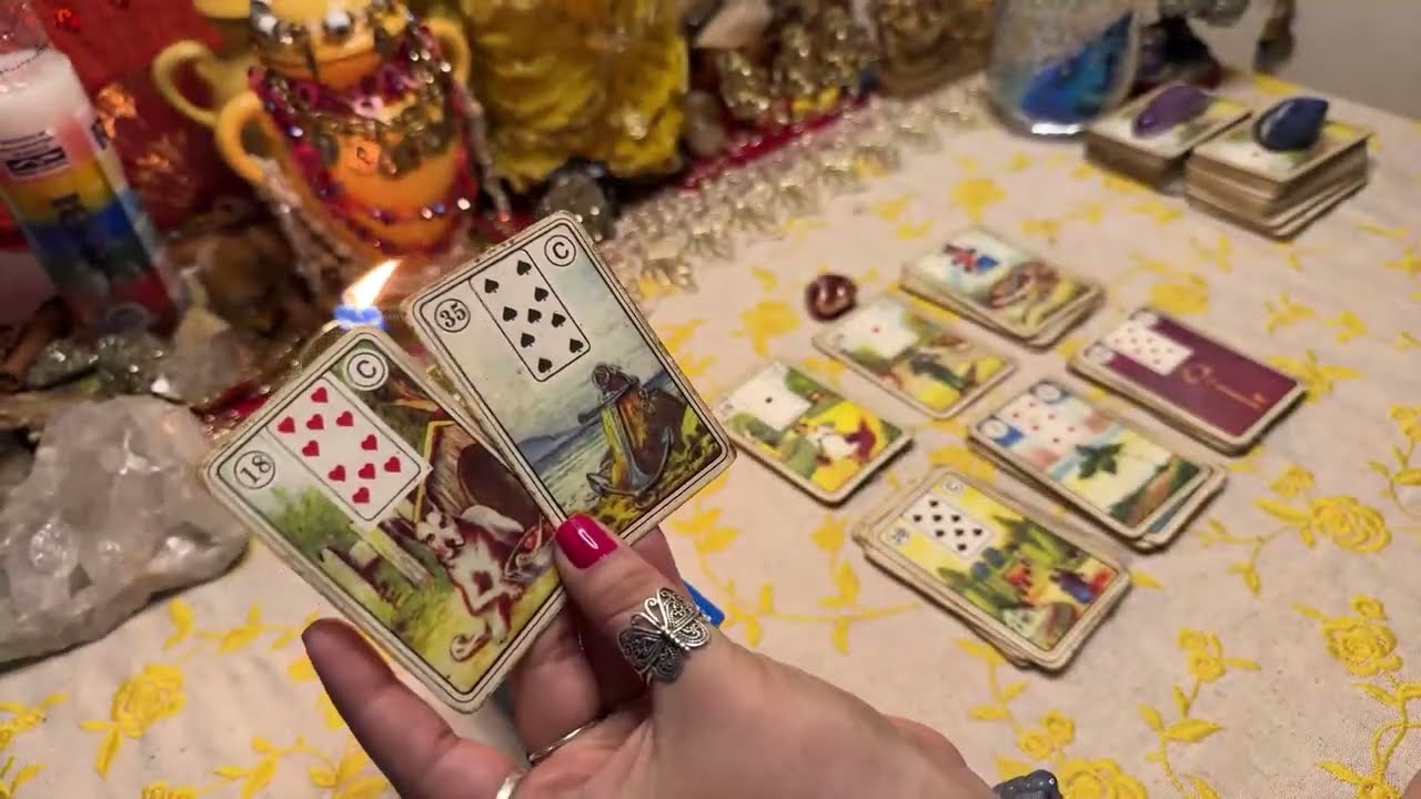 AMOR AFASTADO E SEM CONTATO: COMO ESTÃO OS PENSAMENTOS DELE(A)?