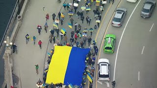 Close The Skies Thousands March Through Chicago In Support Of Ukraine