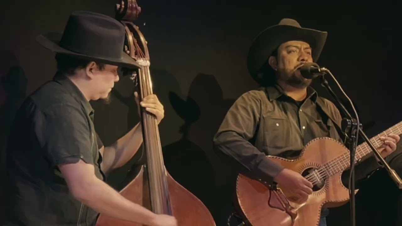 Y Por Esa Calle Vive - Los Hermanos Soria