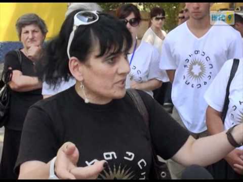 რატომ დააკავეს დოესელები