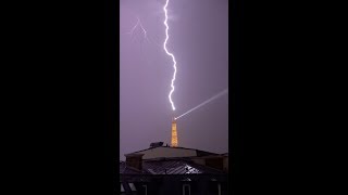 ⛈ Lightning ⚡ Strikes the Eiffel Tower