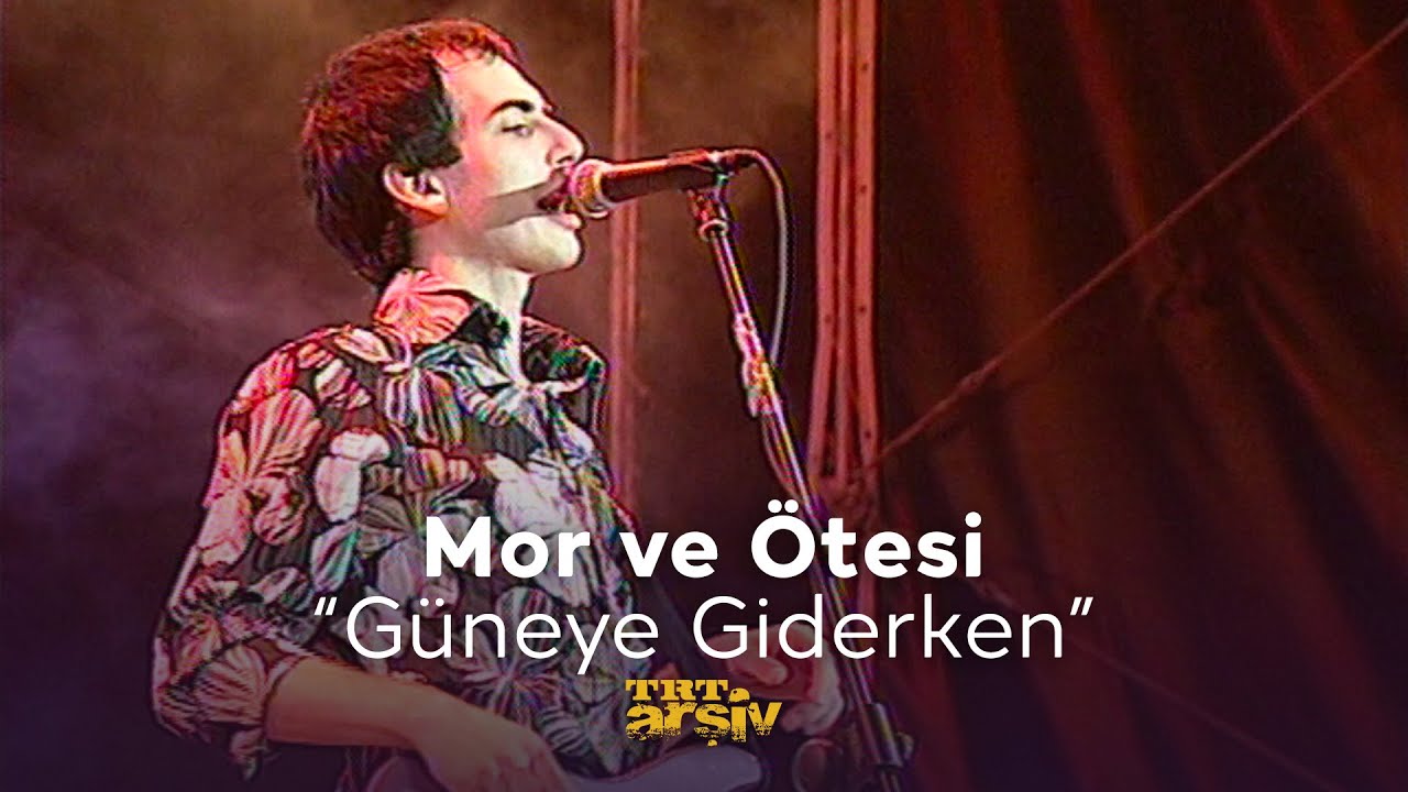 Mor ve Ötesi - Güneye Giderken (2004) | TRT Arşiv