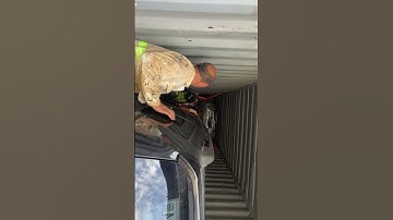 Loading 3cars in one 40fts container