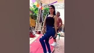 Haruskah Berakhir Vega Jelly seksi