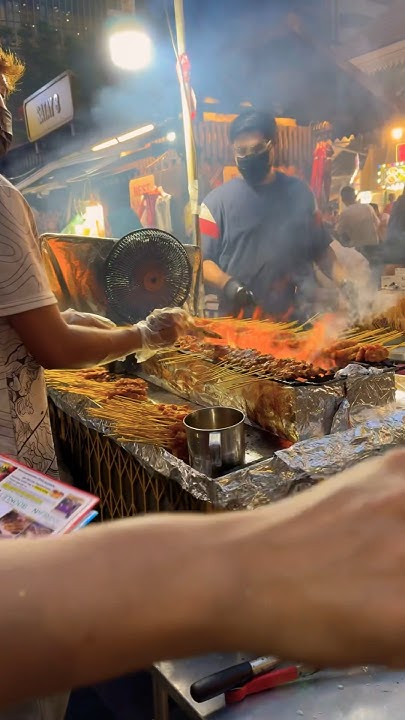 singapore-satay-singapore-must-eat-street-food-laupasat-satay