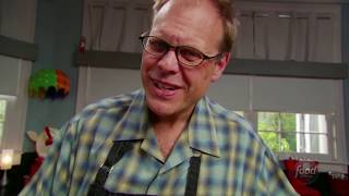 How to Make Alton Brown's ChickenFried Steak | Food Network