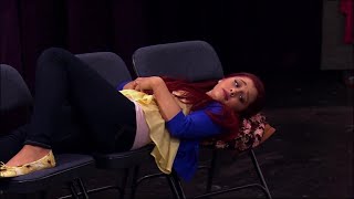 Robbie butterfly got Cat Valentine ear for 2 minutes and 6 seconds on Victorious (Part 2)