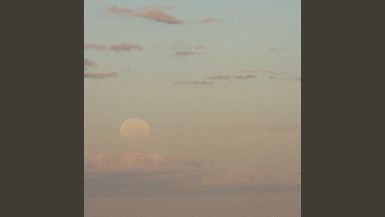 Mira somewhere in the static en YouTube Mira somewhere in the static en YouTube