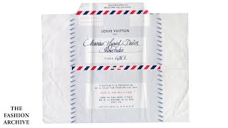 LV fashion show invitation gift, 名牌, 飾物及配件- Carousell