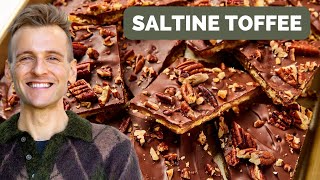 Easy Saltine Toffee | A delicious chocolate and caramel candy for the holidays!