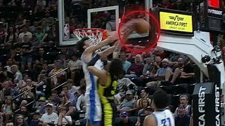 CHET HOLMGREN BLOCKS IT WITH 2 HANDS NBA Summer League