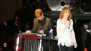 Reba McEntire - Oklahoma Swing (Hollywood Bowl, Los Angeles CA 4/1/2023)