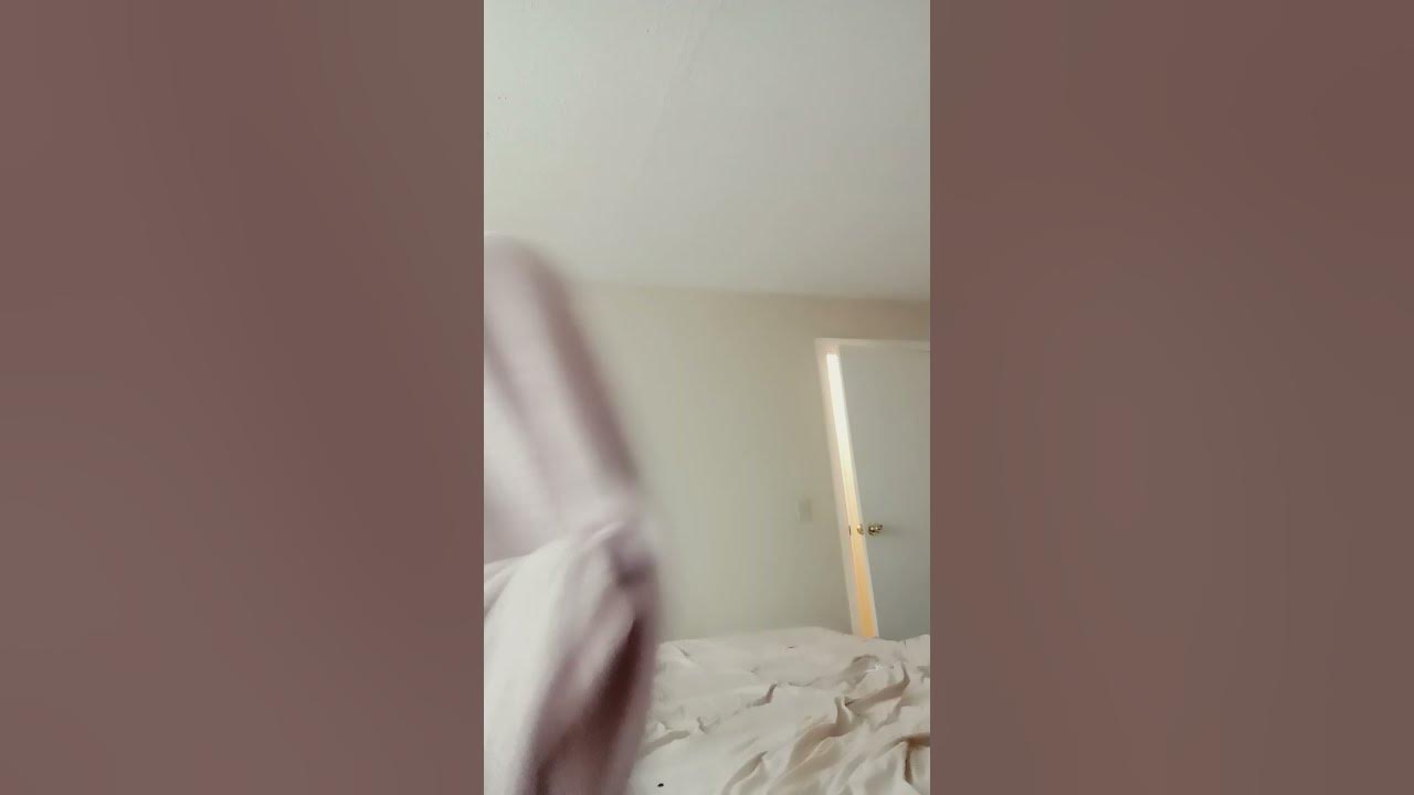 pov : cuándo quieres vomitar pero se te sale el demonio