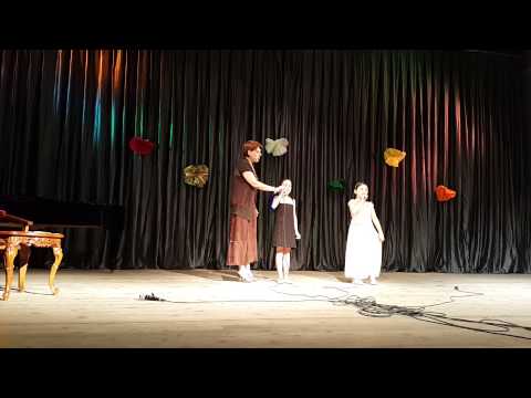 მარიამ ზირაქაშვილი და ნიტა ტალახაძე-ყელსაბამი