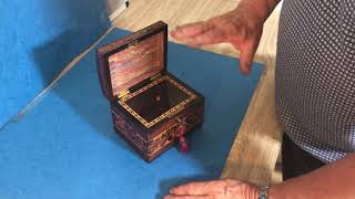 Victorian Rosewood Tea Caddy With Tunbridge Ware Inlay.