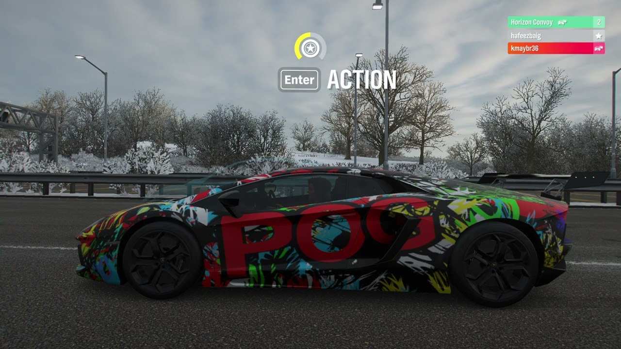 Forza Horizon 4 - Multiplayer Convoy - Chilling, Driving, Police chase, Crashes and more -Episode 12