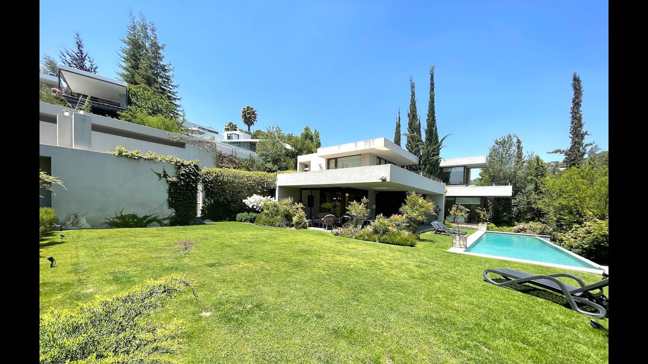 ESPECTACULAR CASA EN CONDOMINIO GOLF LOMAS DE LA DEHESA - YouTube