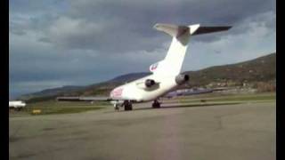 Kelowna Flightcraft Boeing 727 Takeoff