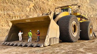 Letourneau L2350 Largest Wheel Loader in Chile Mining