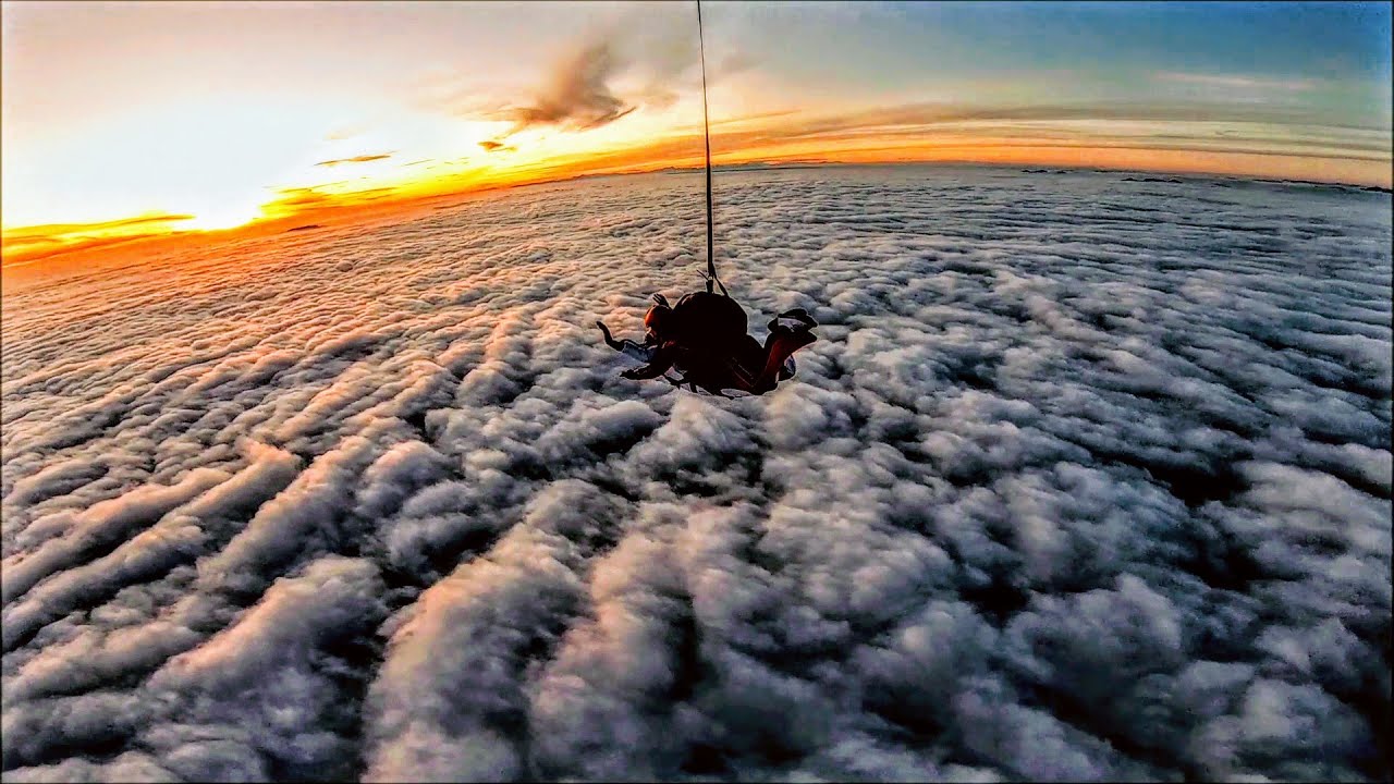 SKYDIVE THIENE - Amazing Sunset Skydive   14 set 2019