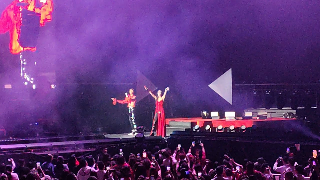 ESTEMAN, DANIELA SPALLA - AMORÍO (Palacio de los Deportes, 19/09/2025)