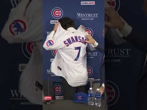 Dansby Swanson is officially a Chicago Cub