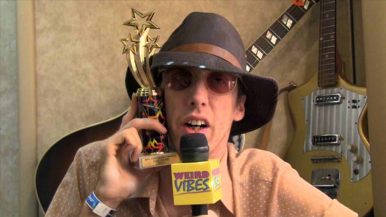 Bradford Cox wins VMA from RiFF RaFF- KEUT! | Weird Vibes Ep12