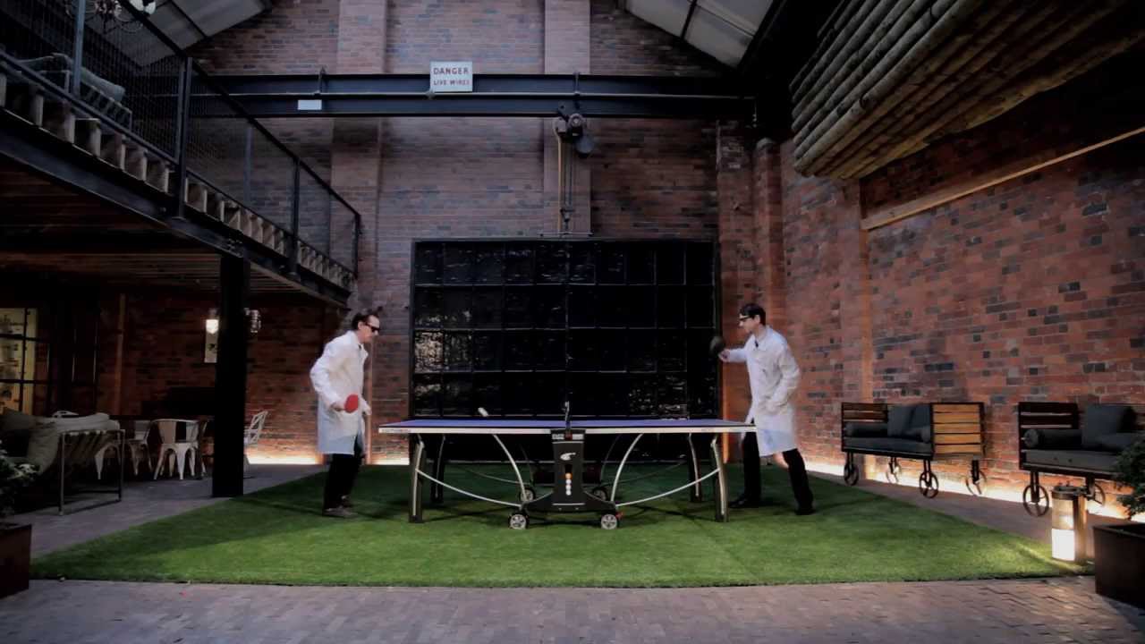 The Twang - Larry Lizard (Official Video)