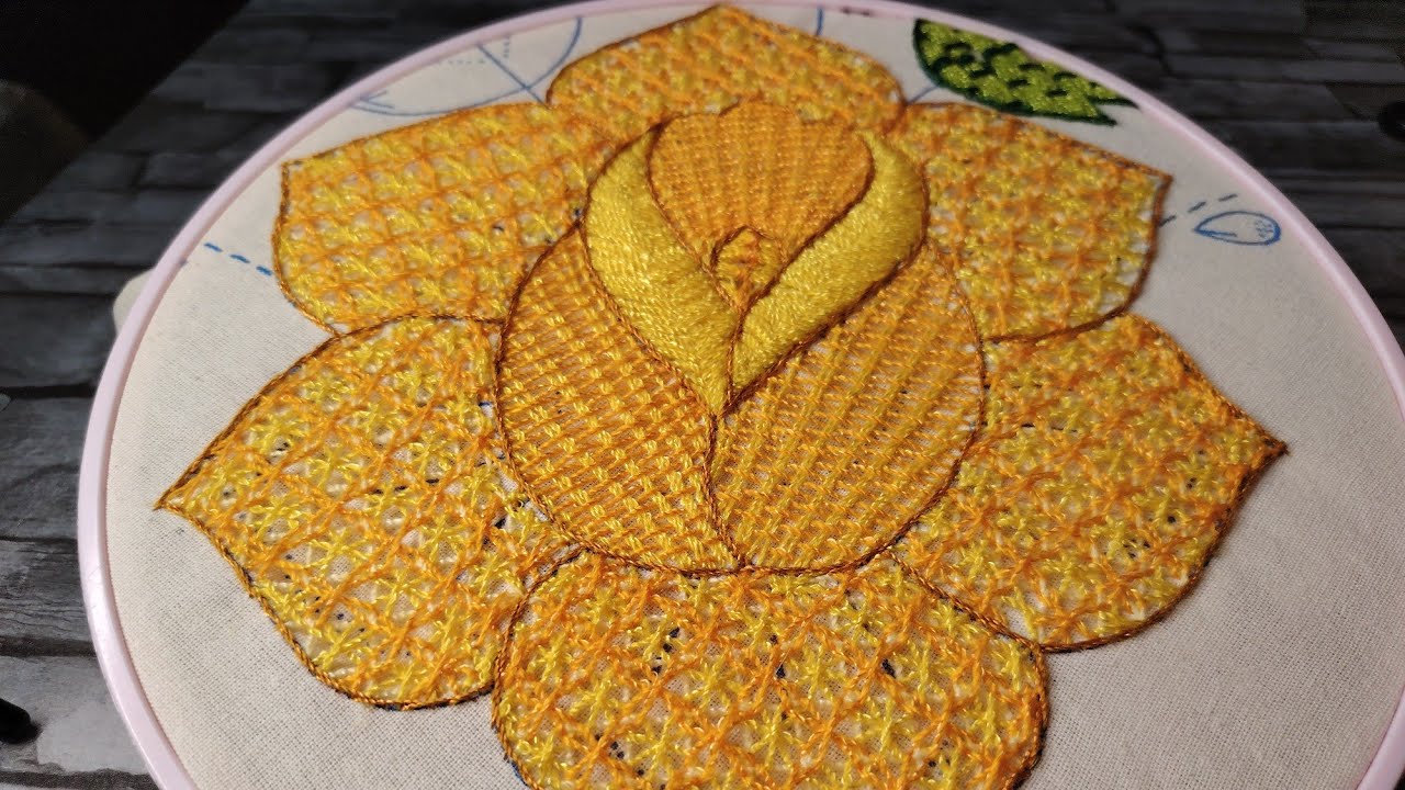 No te pierdas está hermosa puntada para rosas, muy grandes;!!