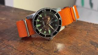 Mortima Men's Mechanical Skin Diver Watch 1970s Vintage Super Datomatic Wristwatch 38mm