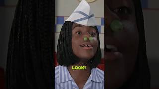 that's one way to eat grapes 🤣😭 | Good Burger #Shorts