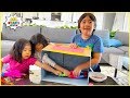 What's in the Box Challenge with Ryan Emma and Kate!!!!