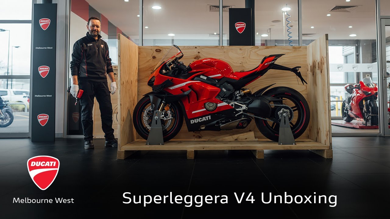 Superleggera V4 Unboxing | Ducati Melbourne West