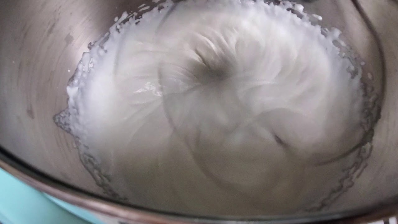 I made some kroger frosting! (In my kitchenaid mixer) YouTube
